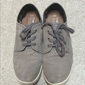 Toms Women’s Gray Canvas Lace-Up Sneakers
